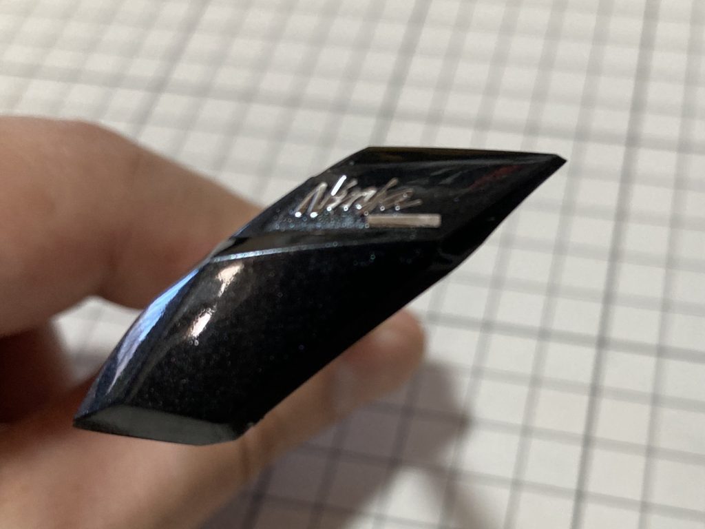 インレットマークがめくれてる！