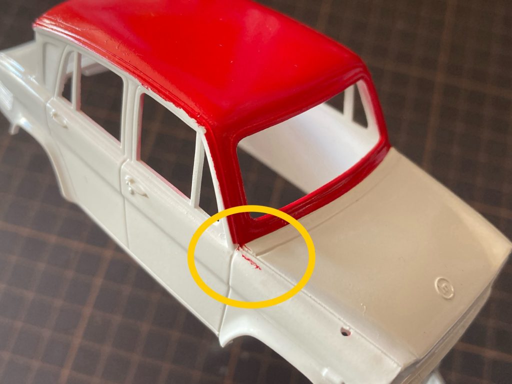 マスキングテープでの塗り分けの失敗予防